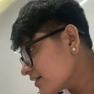 Sudesh😎🖤 profile