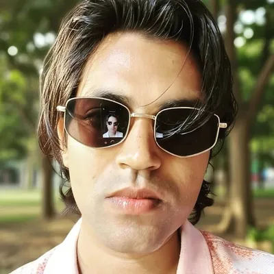 SUDHIR SHREE ๐ profile
