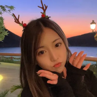 Suet Yi Chan 雪兒 profile