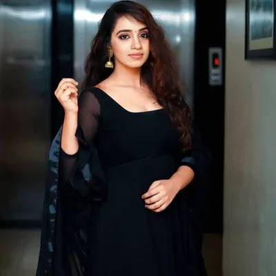 Suganya profile