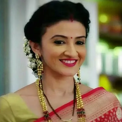 Suhasi Dhami profile