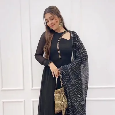 PAKISTANI SUITS profile
