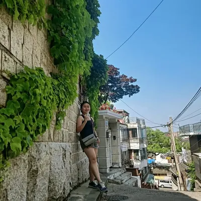 Suki Ling Ling profile