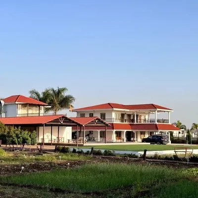 Sukriti Farmvilla profile
