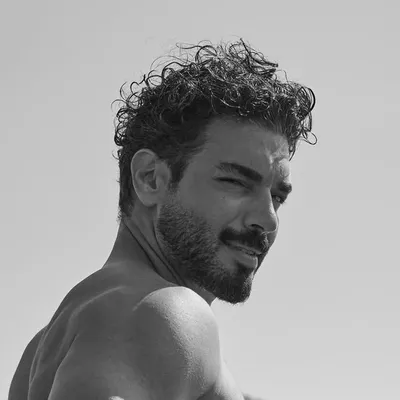 Şükrü Özyıldız profile