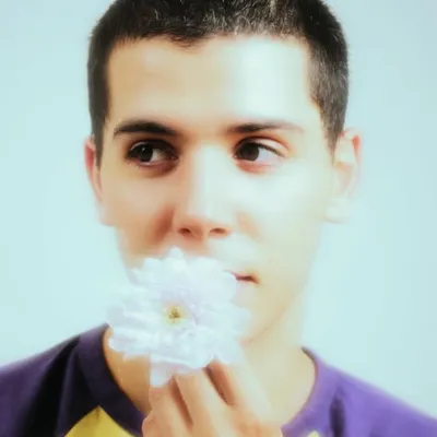 Sulivan Gwed profile