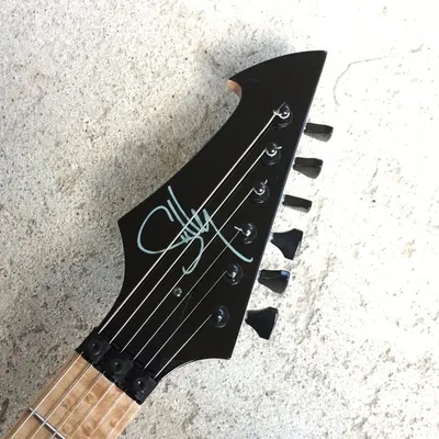 Sully Guitars profile