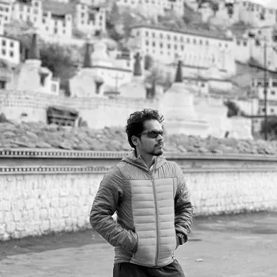 Sumeet Paringe profile