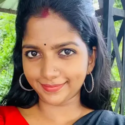 Sumithra ๐ profile