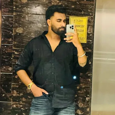 Sumit Bakshani ๐ profile