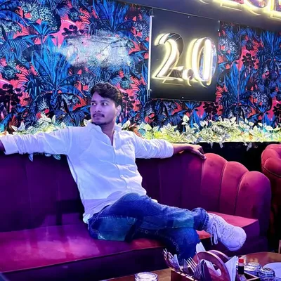 Sumit Lakshakar profile