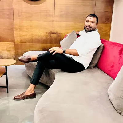 Sumit Suvarna Ashokrao Zaware-Patil profile