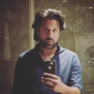 Sumit Dayal profile