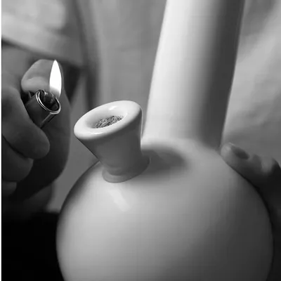 ceramic bongs and pipes profile