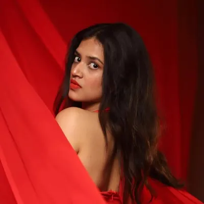 Suman Su profile