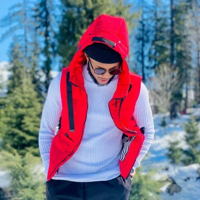 SUNII MANGU profile