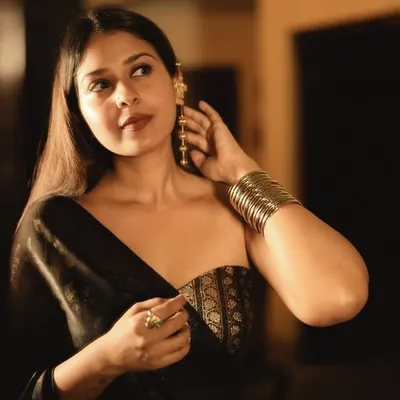 Sunitha Scharma | Fashion • Travel • DIYs profile