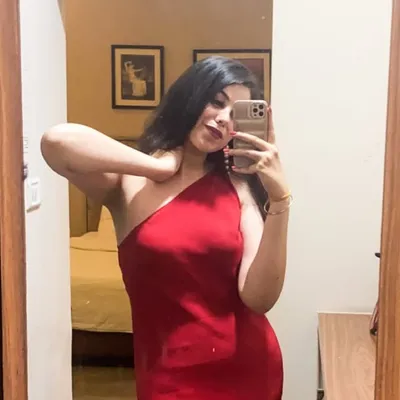 Riya Kapur profile