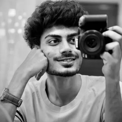 Shadab Hussain ๐ค profile