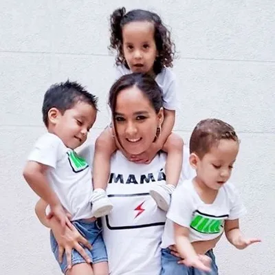 Norma Jimenez | Mamá de trillizos profile