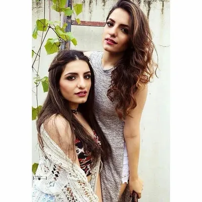 Sukriti & Prakriti Kakar ❤ profile