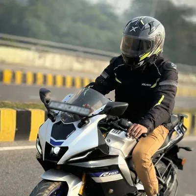 Suraj Singh Vlogs profile
