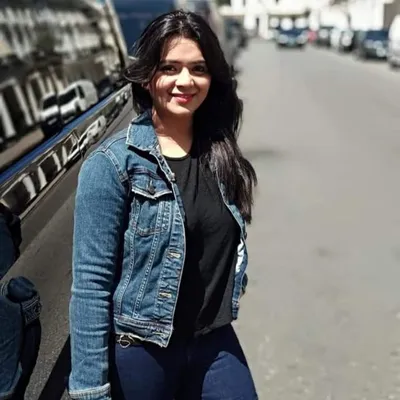 Surbhi Sharma profile