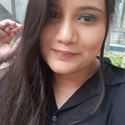 Surbhi Modi profile
