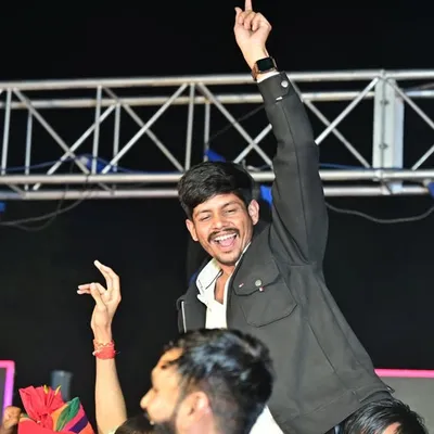 Sursa Mogra profile