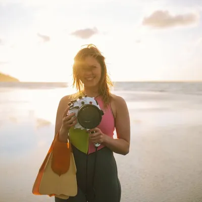 Leonie Anholts | Raglan Surf Photographer profile