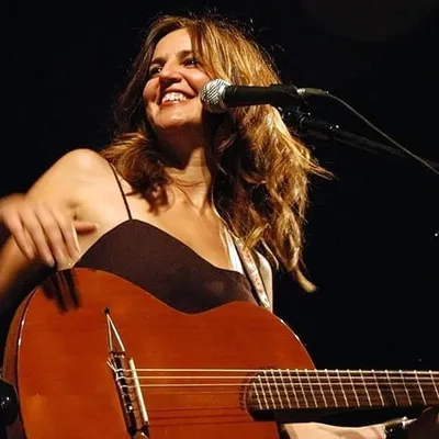 Susana Raya profile