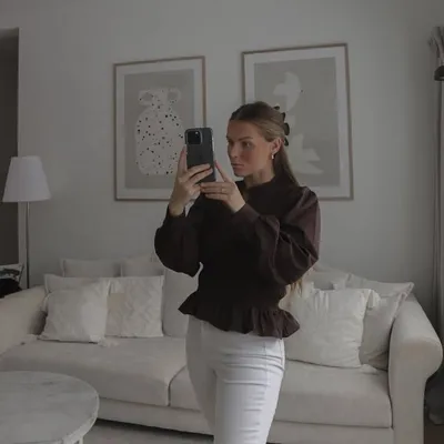 Julia Åsberg profile