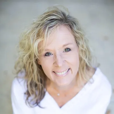 Susie Davis profile