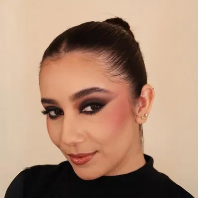 Susy Dueñas profile