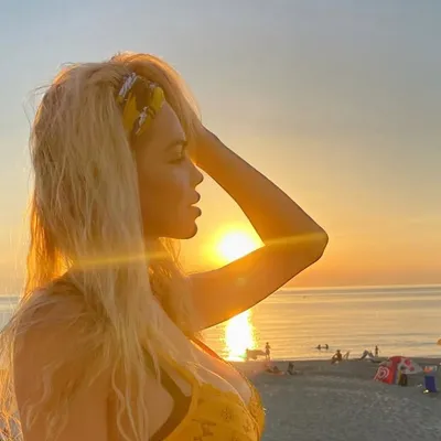 Suzanna Louise profile
