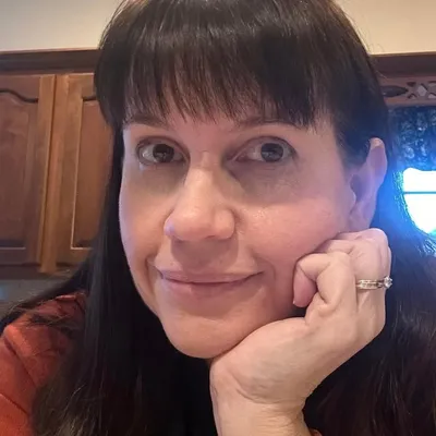 Suzanne Joy Overstreet profile