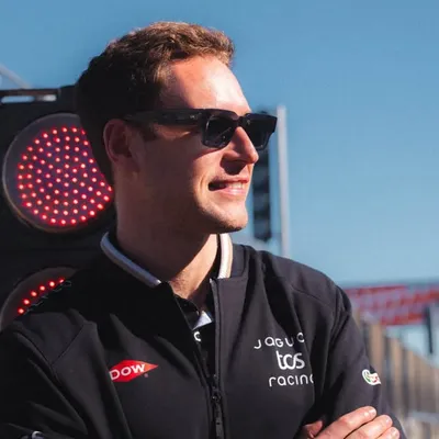 Stoffel Vandoorne profile