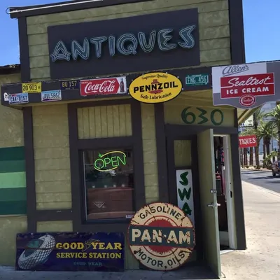 swagantiqueslv profile