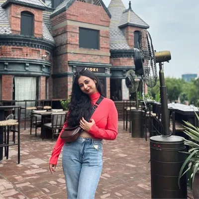 Swaja Sinha profile