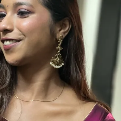 Swarali Potdar profile