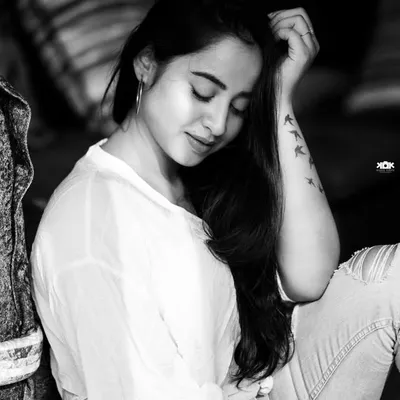 Swathi deekshith✨ profile