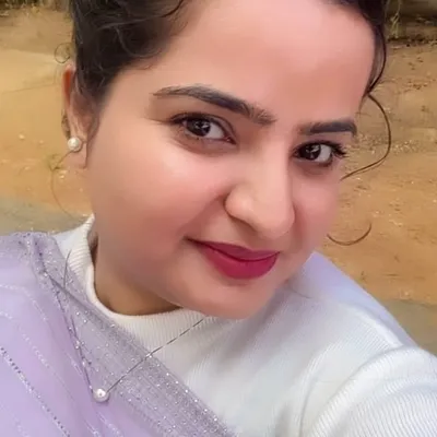 Dr. Swati Tandon profile