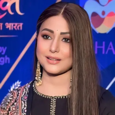 Hinakhan.Fanpage profile