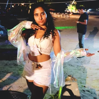 Swati Thomas profile