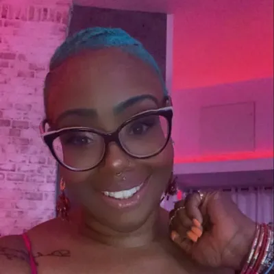 Keona Reeves profile