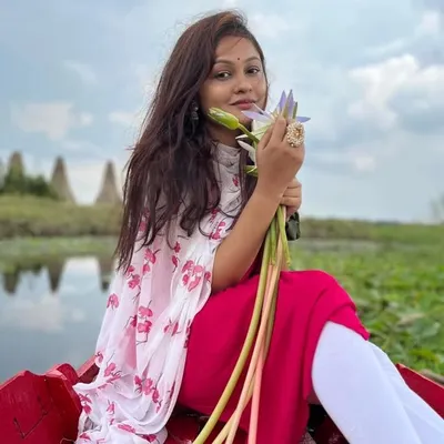 Sweta Chakraborty ๐ธ profile