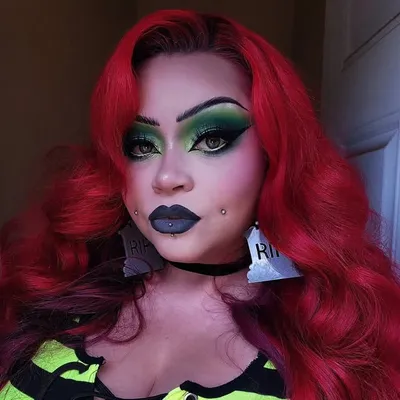 Sydney Nicole Addams profile