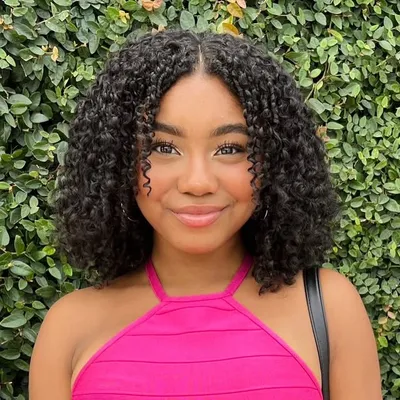 Sydney Thomas profile