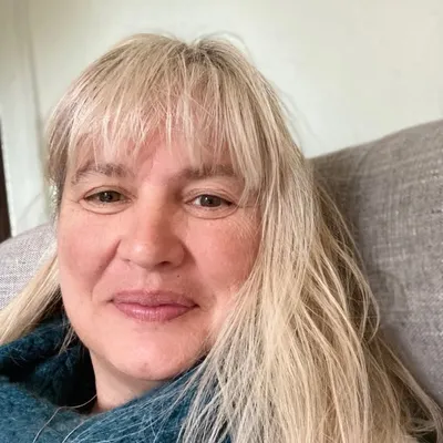 Sylvie Omnès profile
