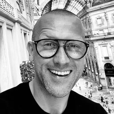 Szymon Brodziak_Official profile